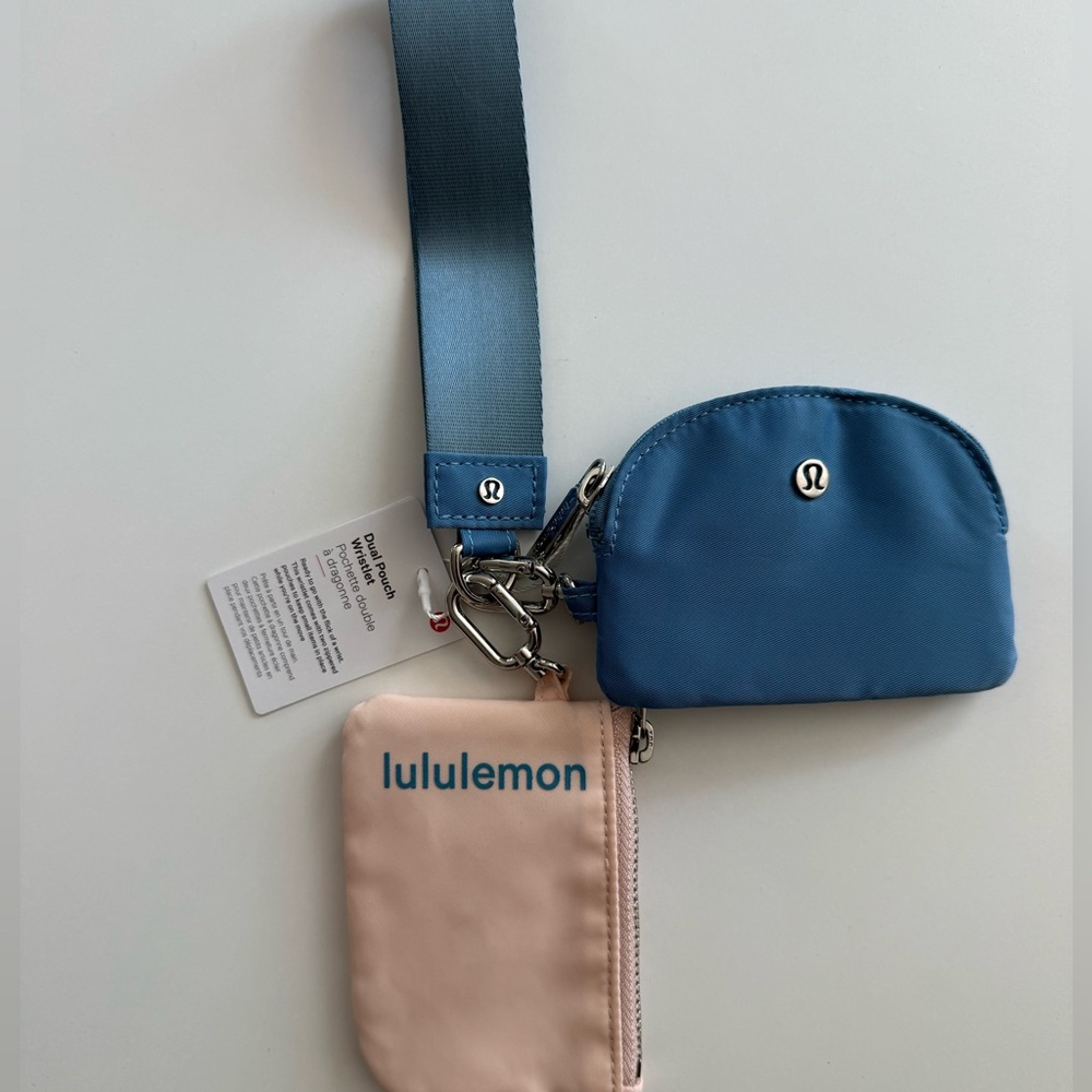 Lululemon dual pouch wristlet - Picture 4 of 6